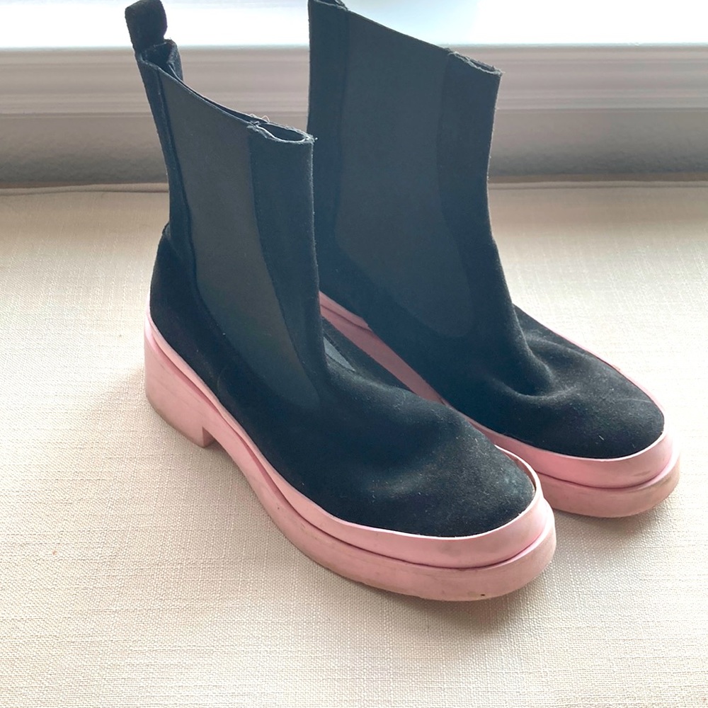 Black boots with pink bottom/sole